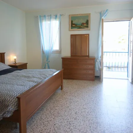 Dell' Oca Appartamento Cissano